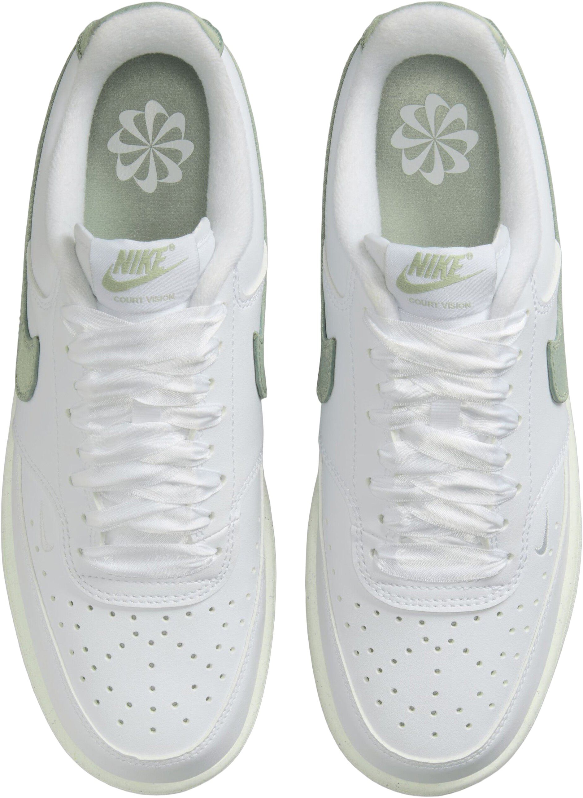 Court Vision Low Sneakers