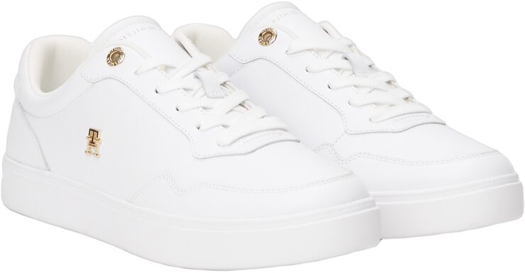 ESSENTIAL ELEVATED COURT SNEAKER