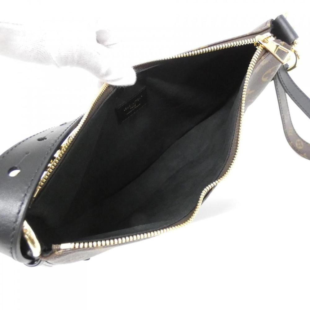 Louis Vuitton Shoulder Bags