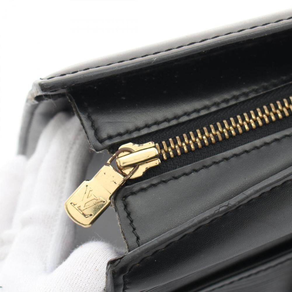 Louis Vuitton Riviera