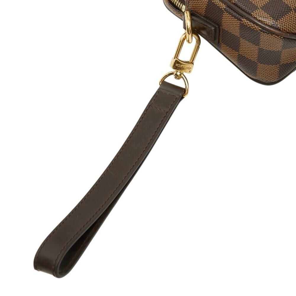 Louis Vuitton Clutch