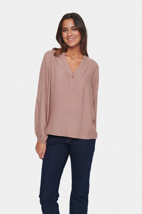 Lang&aelig;rmede bluser