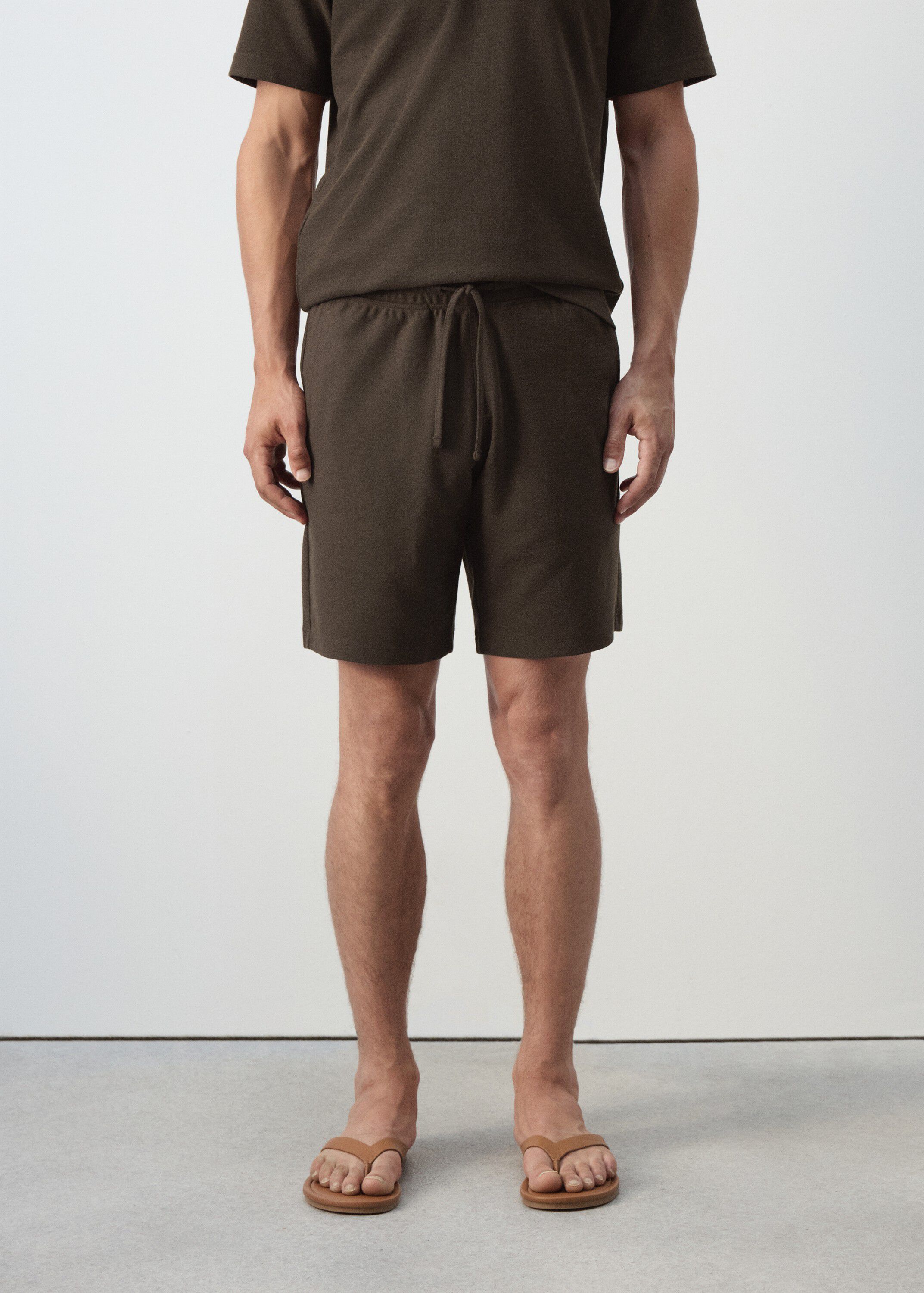 Textured cotton blend Bermuda short