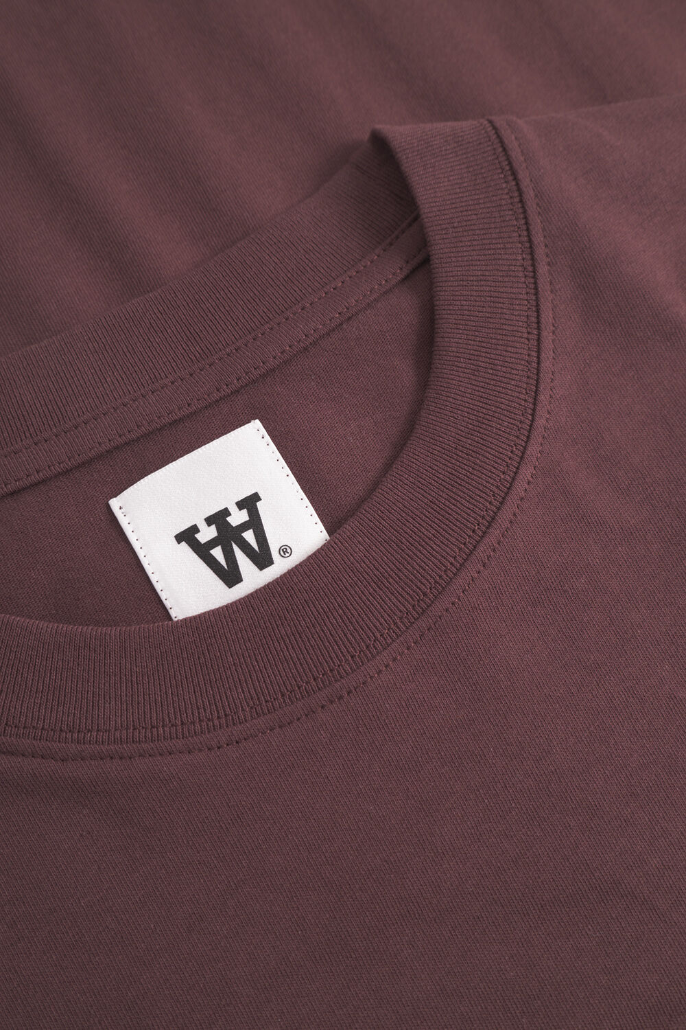 WWLiam tee AAneue 25220