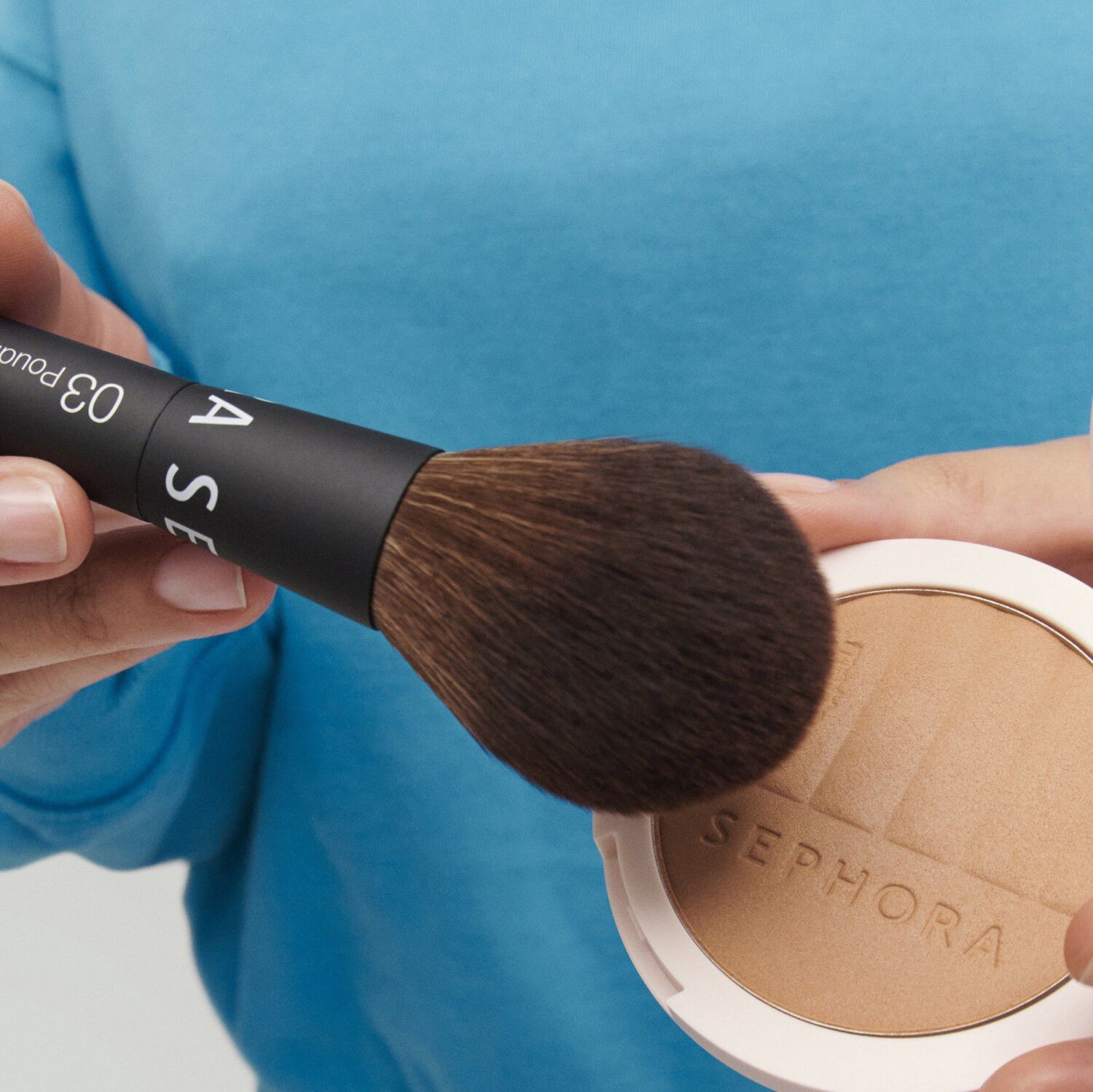 LE PINCEAU POUDRE-24 03