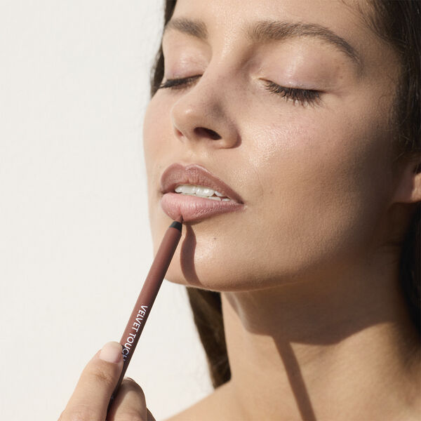 Velvet Touch Lip Liner Waterproof