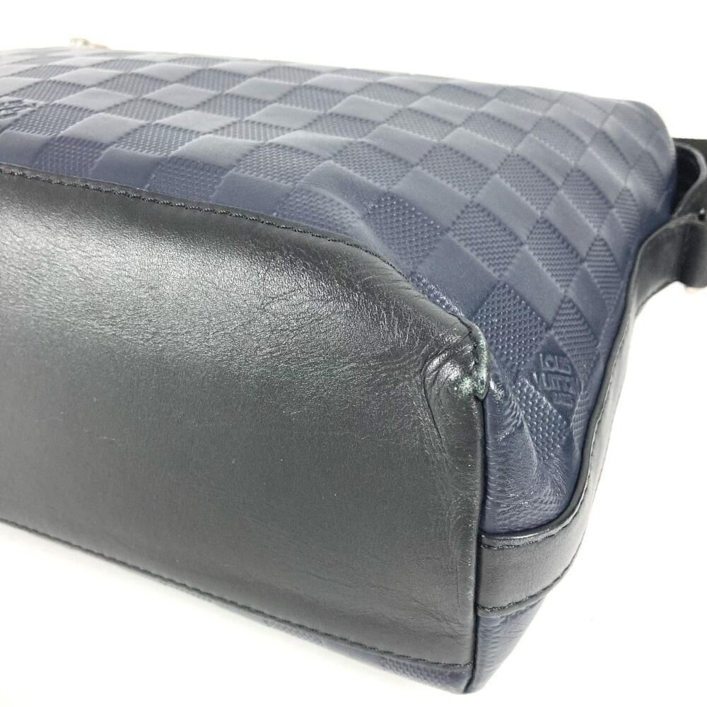 Louis Vuitton Crossbody Bag