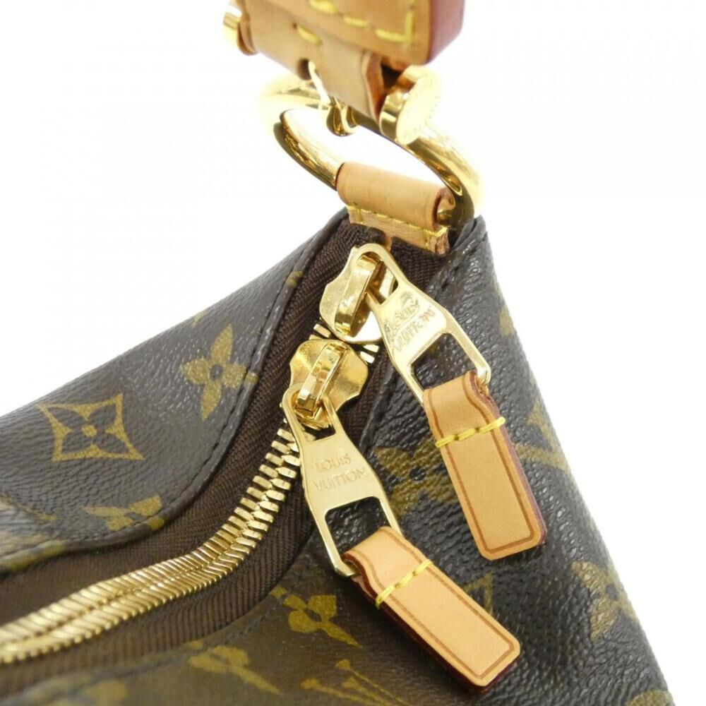 Louis Vuitton Shoulder Bags
