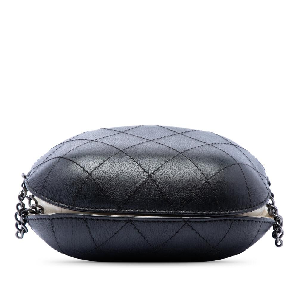 Chanel Bucket Bag