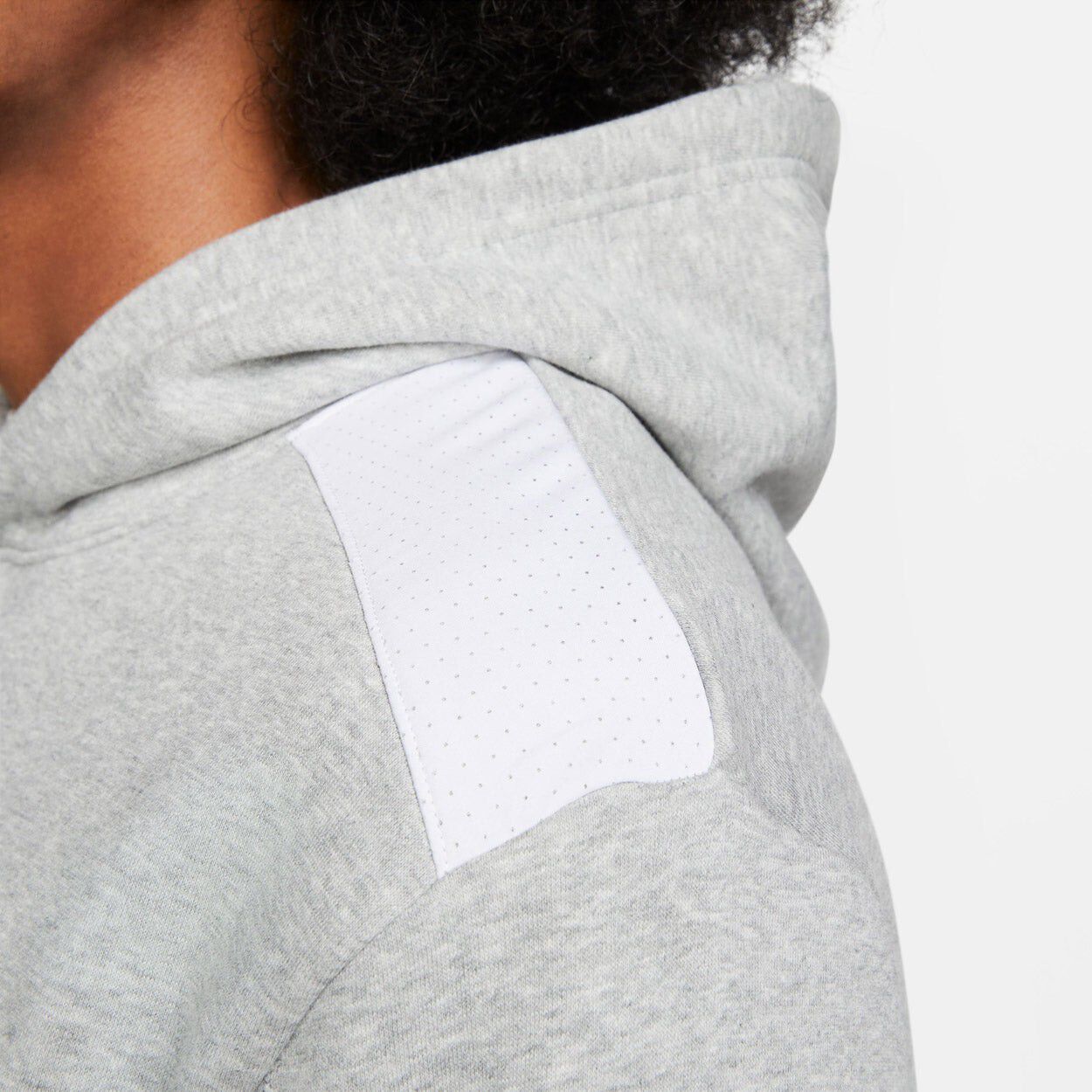 Sportswear Fleece h&aelig;ttetr&oslash;je