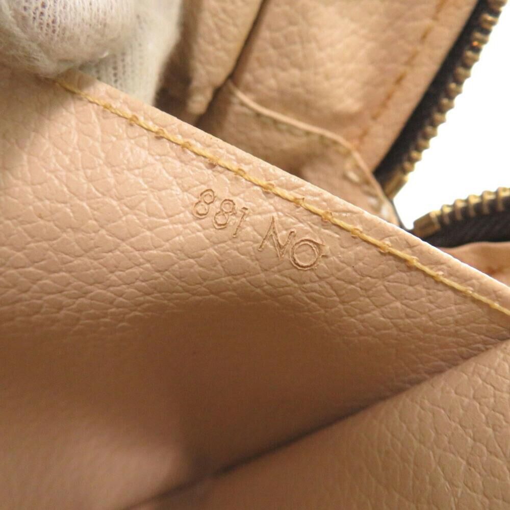 Louis Vuitton Clutch