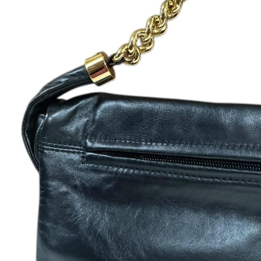 Chanel Shoulder Bag
