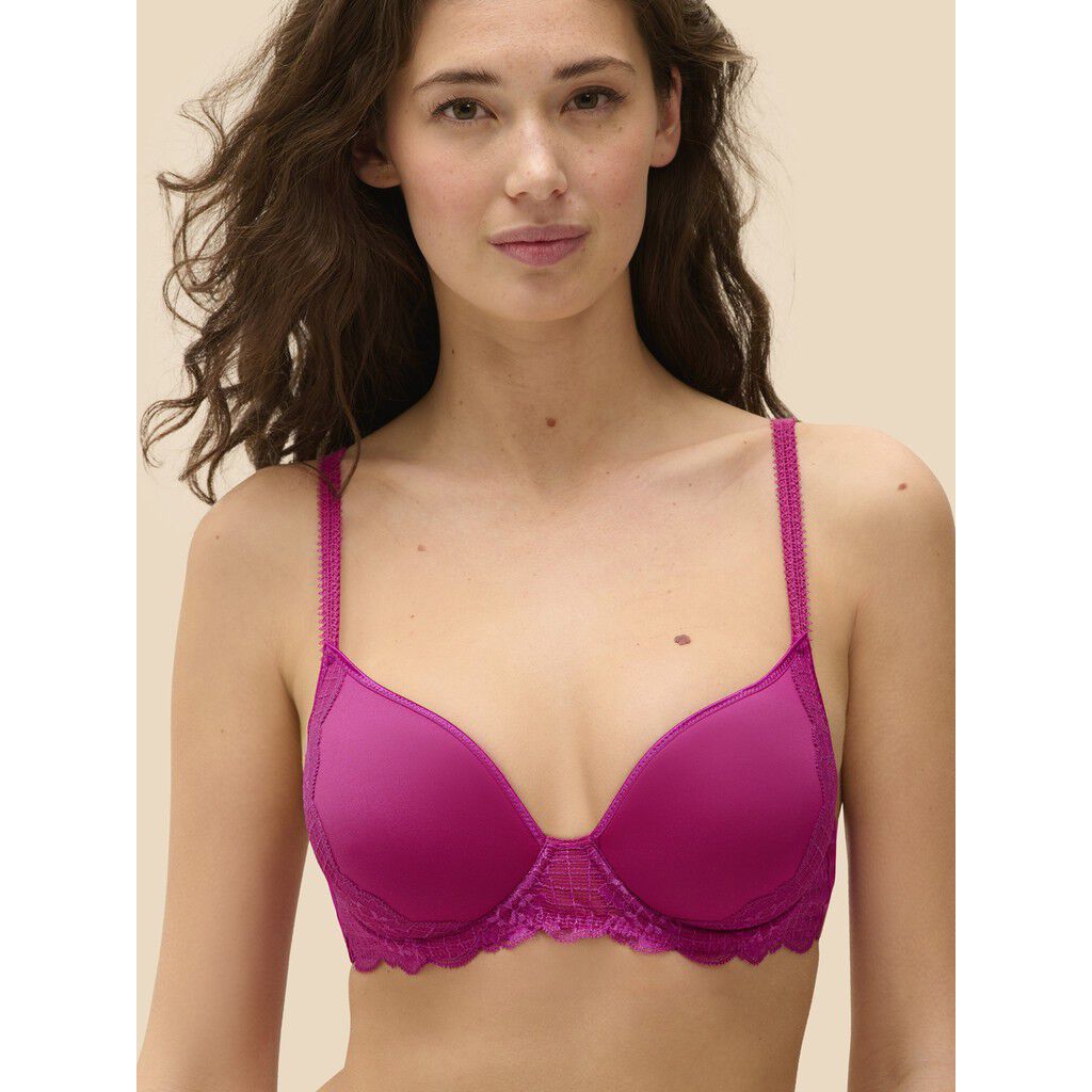 3D SPACER SHAPED UNDERWIRED BR