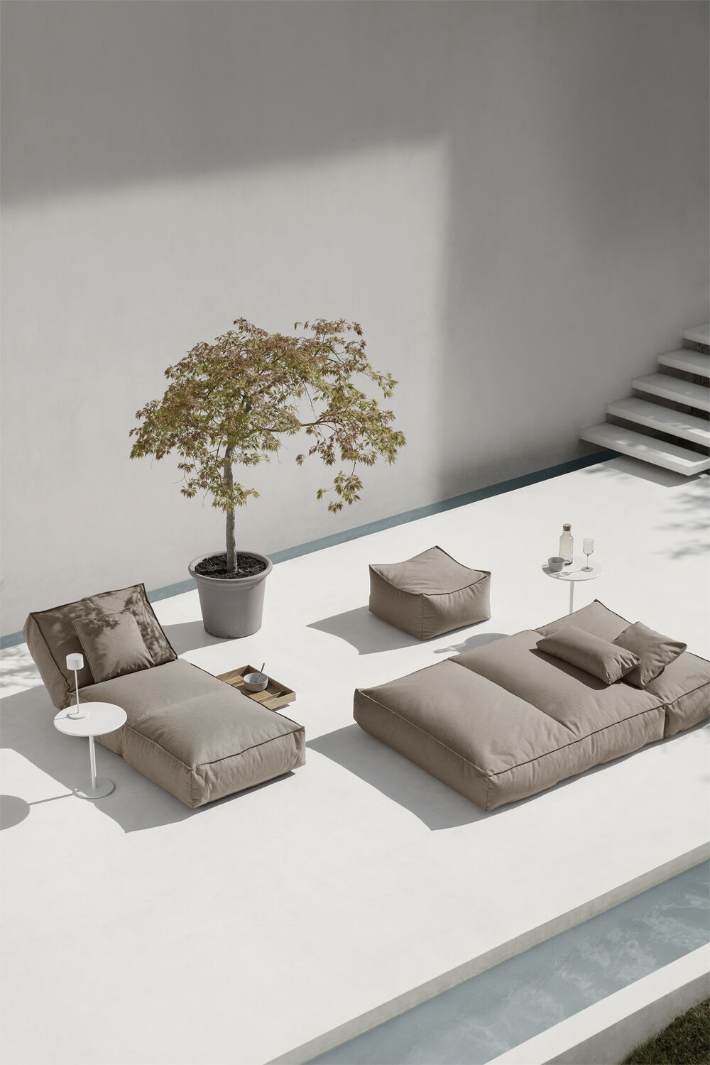 Day Bed -STAY- Earth