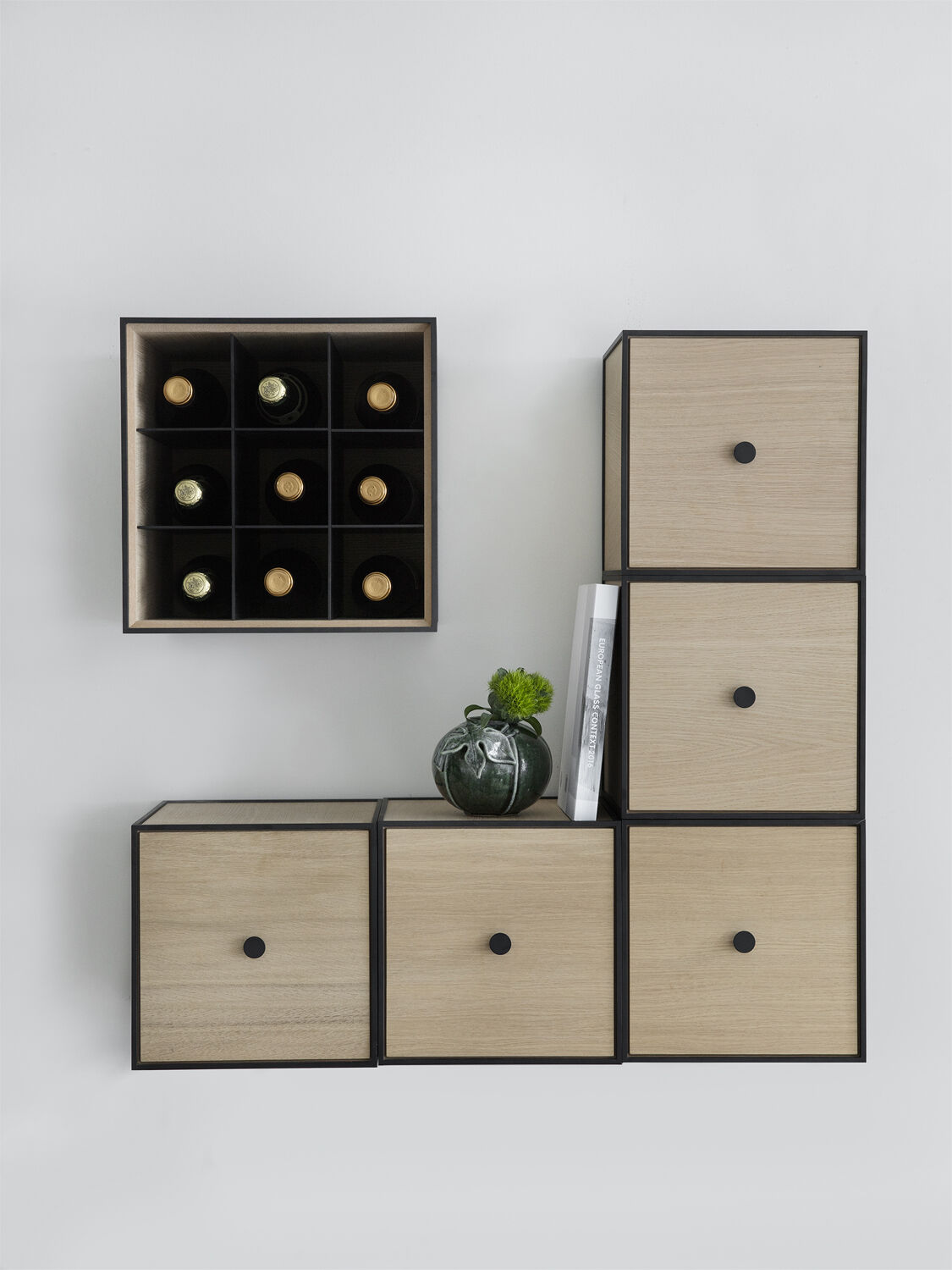 Frame 35 med l&aring;ge - Lysegr&aring;