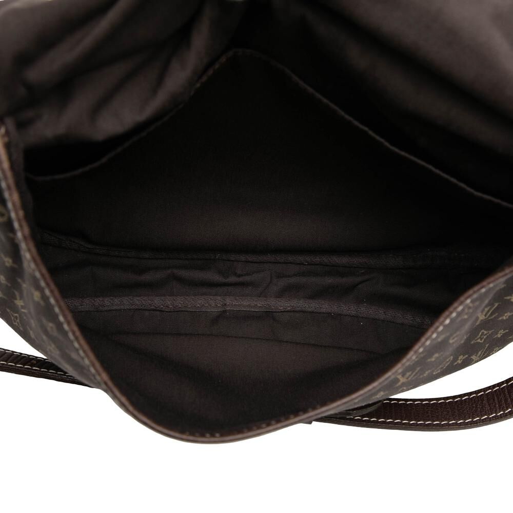 Louis Vuitton Saumur