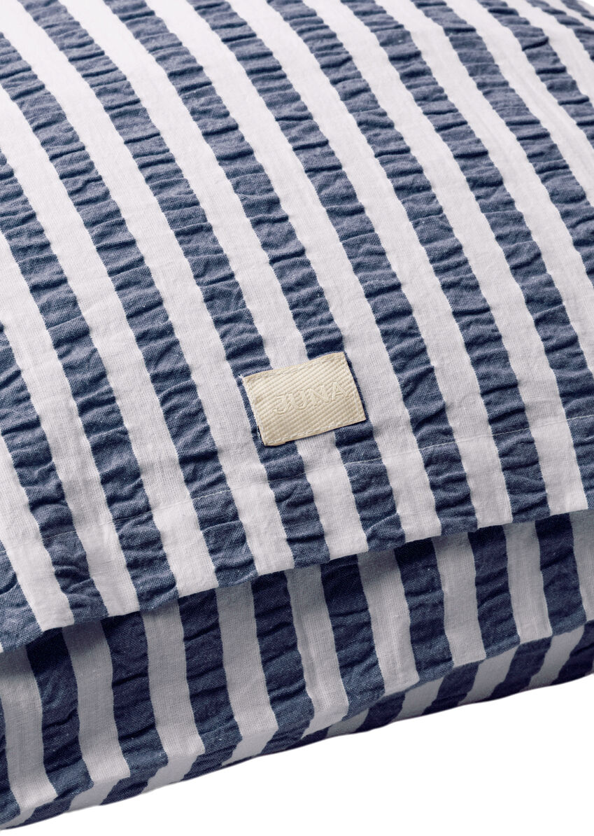 B&aelig;k&B&oslash;lge Lines Pudebetr&aelig;k 63x60 cm m&oslash;rk bl&aring;/hvid DK