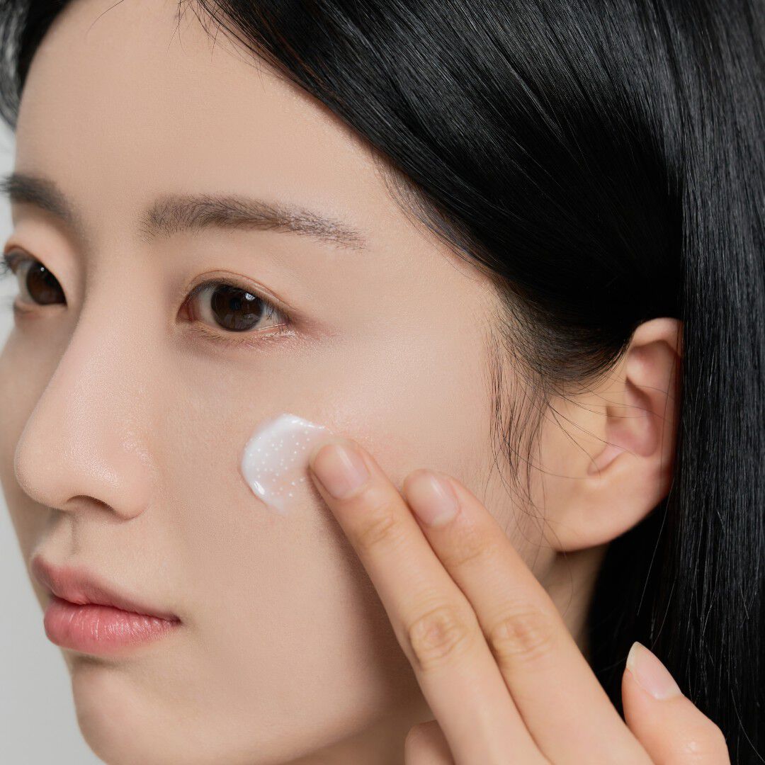 Madagascar Centella Tone Brightening Capsule Cream