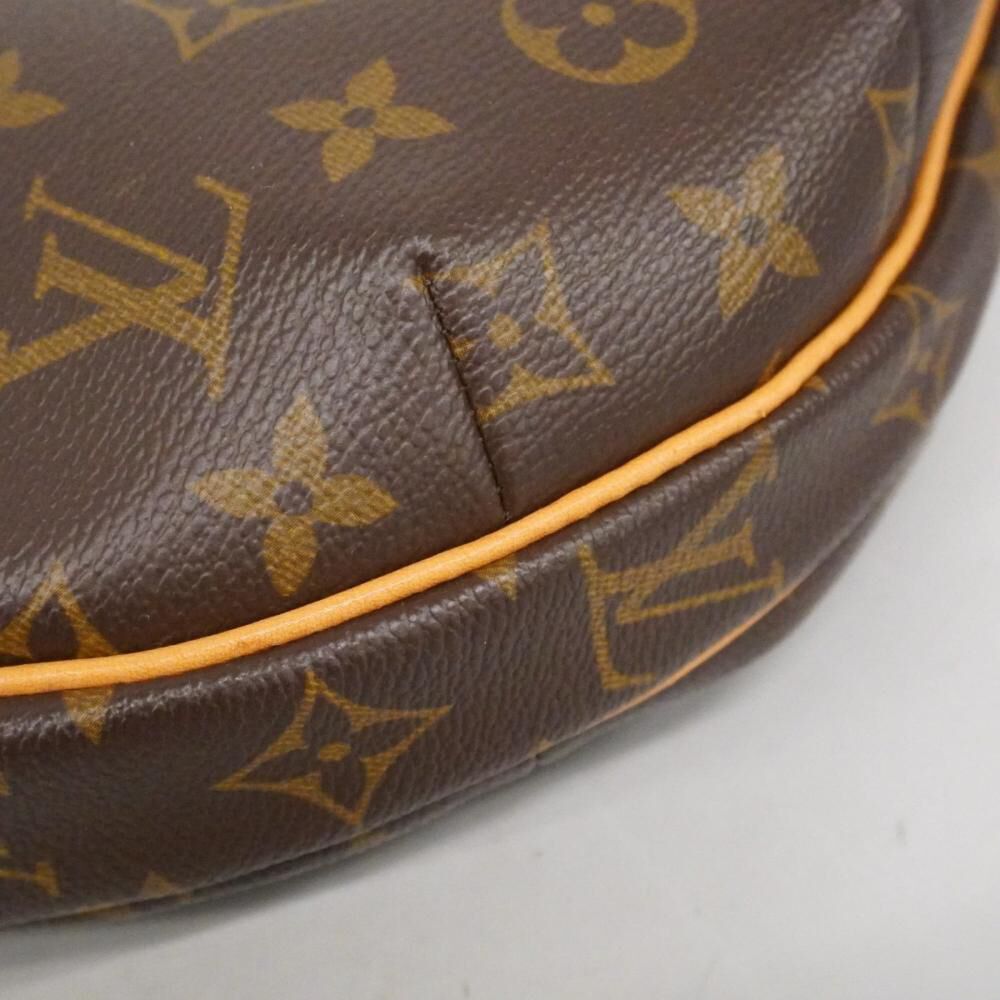 Louis Vuitton Croissant