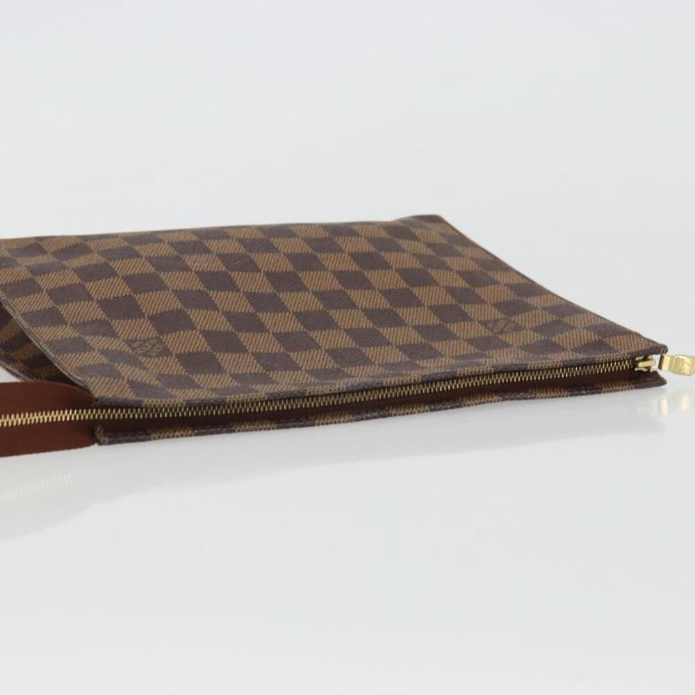 Louis Vuitton Poche Toilette