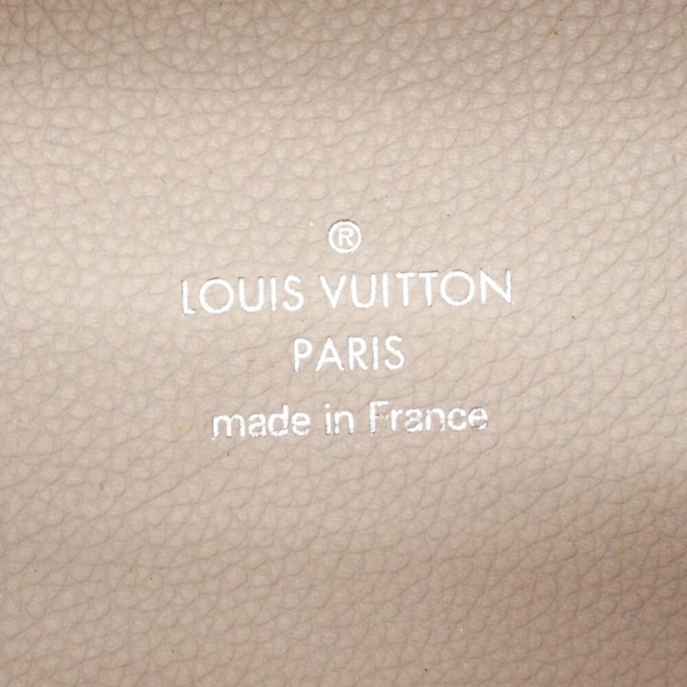 Louis Vuitton Mahina