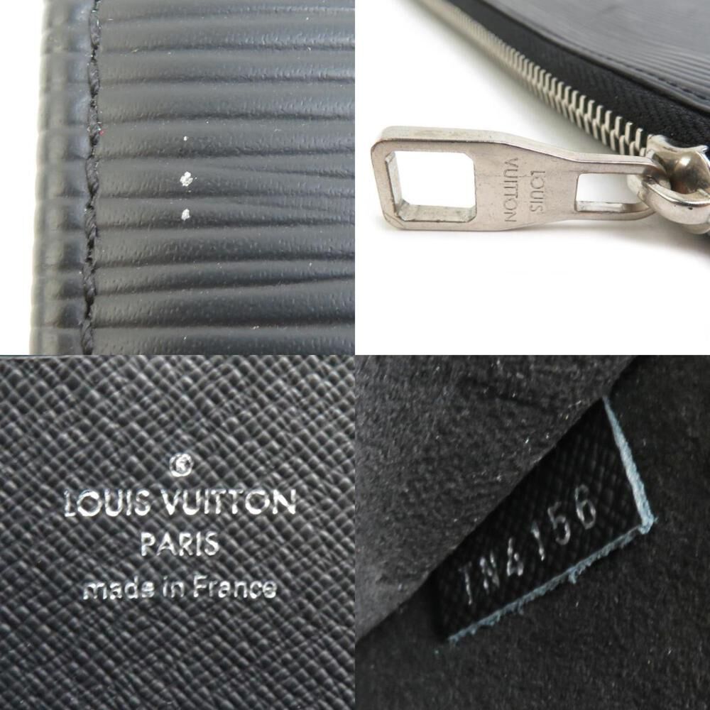 Louis Vuitton Clutch