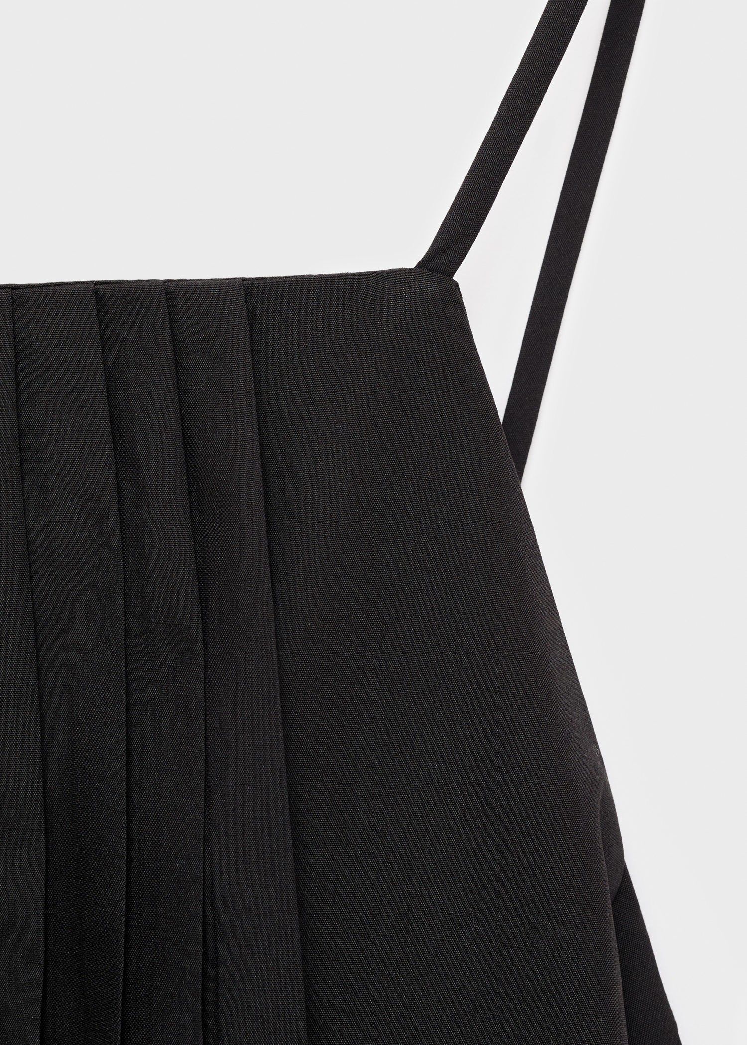 Pleated combined top