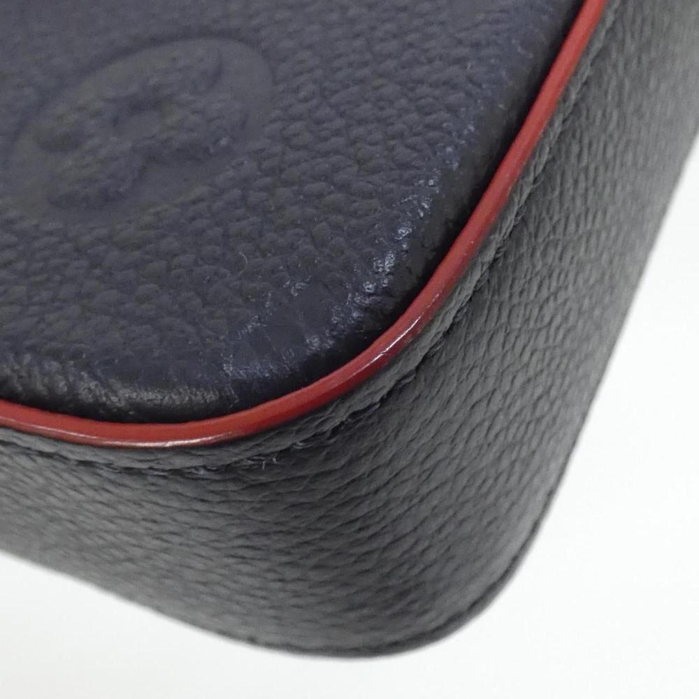 Louis Vuitton Clutch