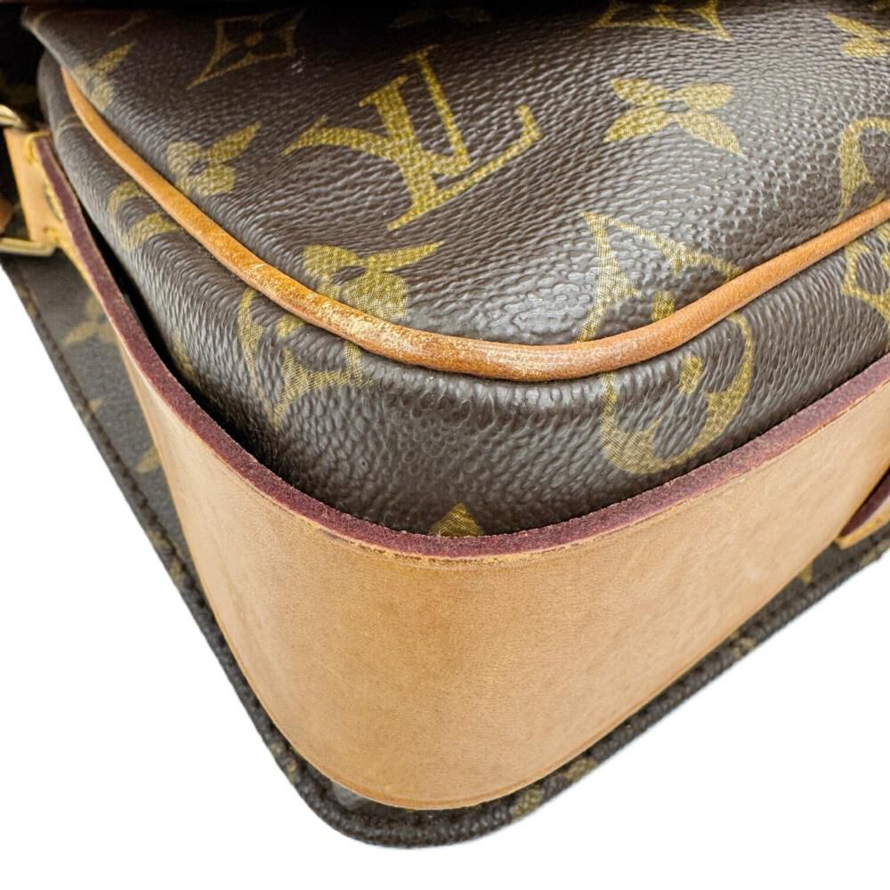 Louis Vuitton Cartouchiere