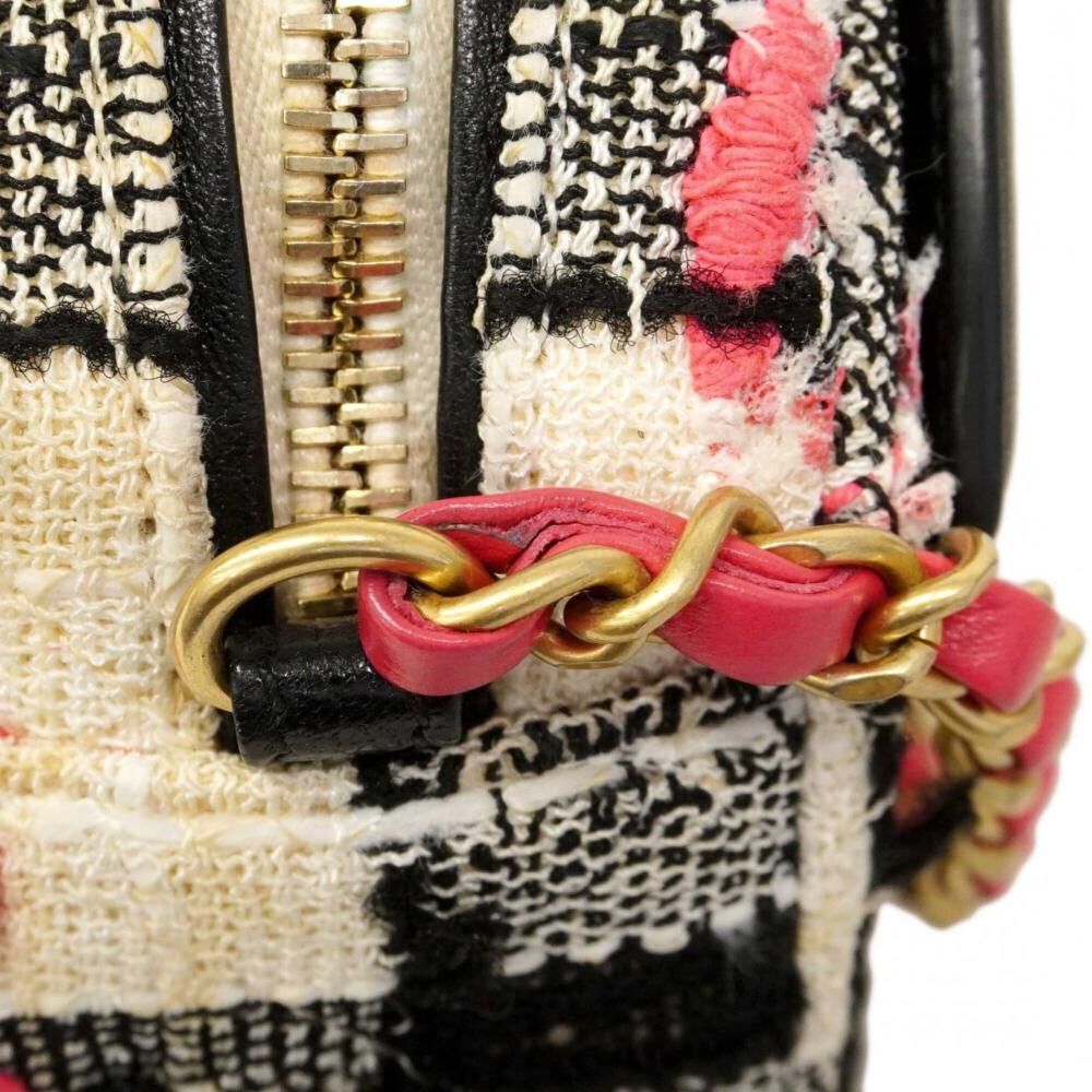 Chanel Shoulder Bag