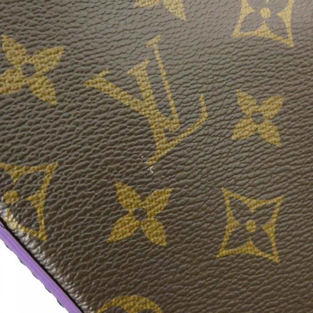 Louis Vuitton Messenger