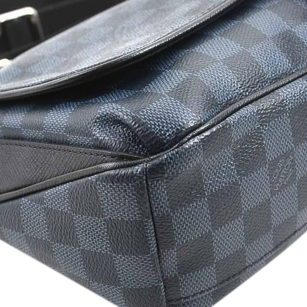 Louis Vuitton Messenger