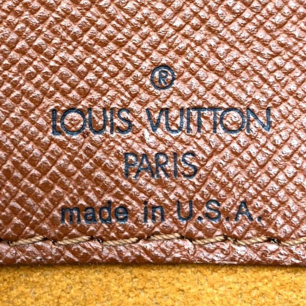 Louis Vuitton Shoulder Bags