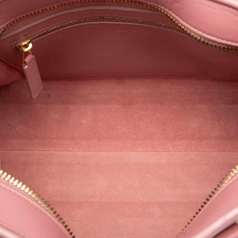 Yves Saint Laurent Handbag