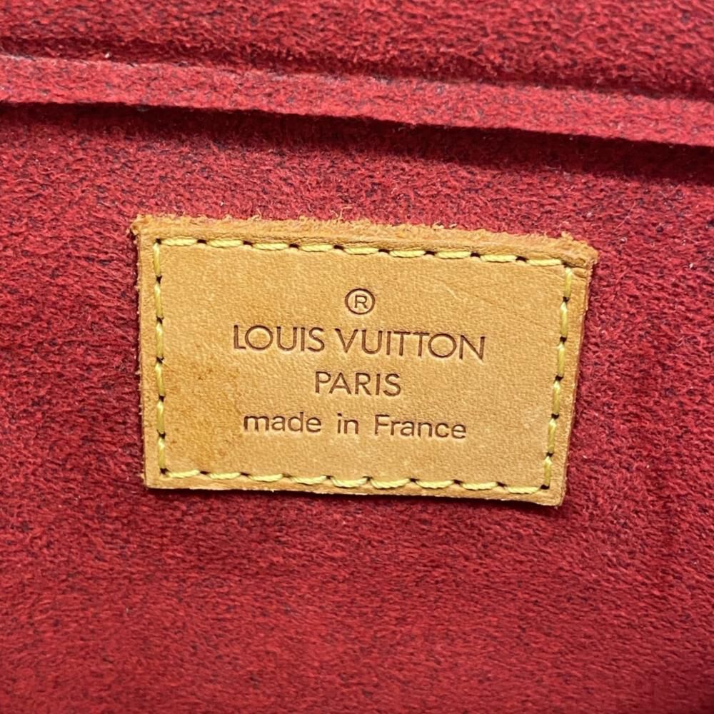 Louis Vuitton Shoulder Bags