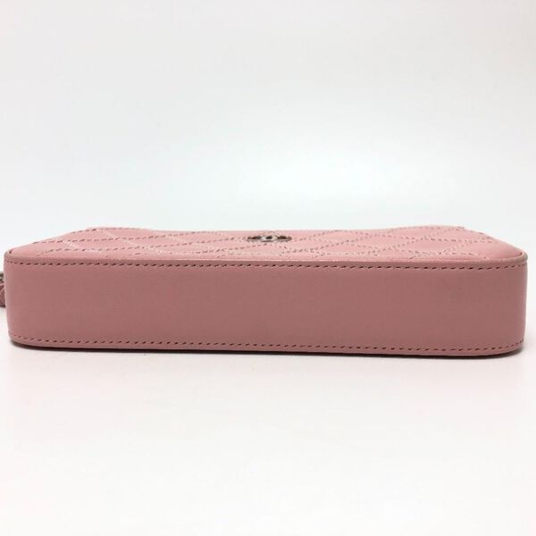 Chanel Wallet On Chain