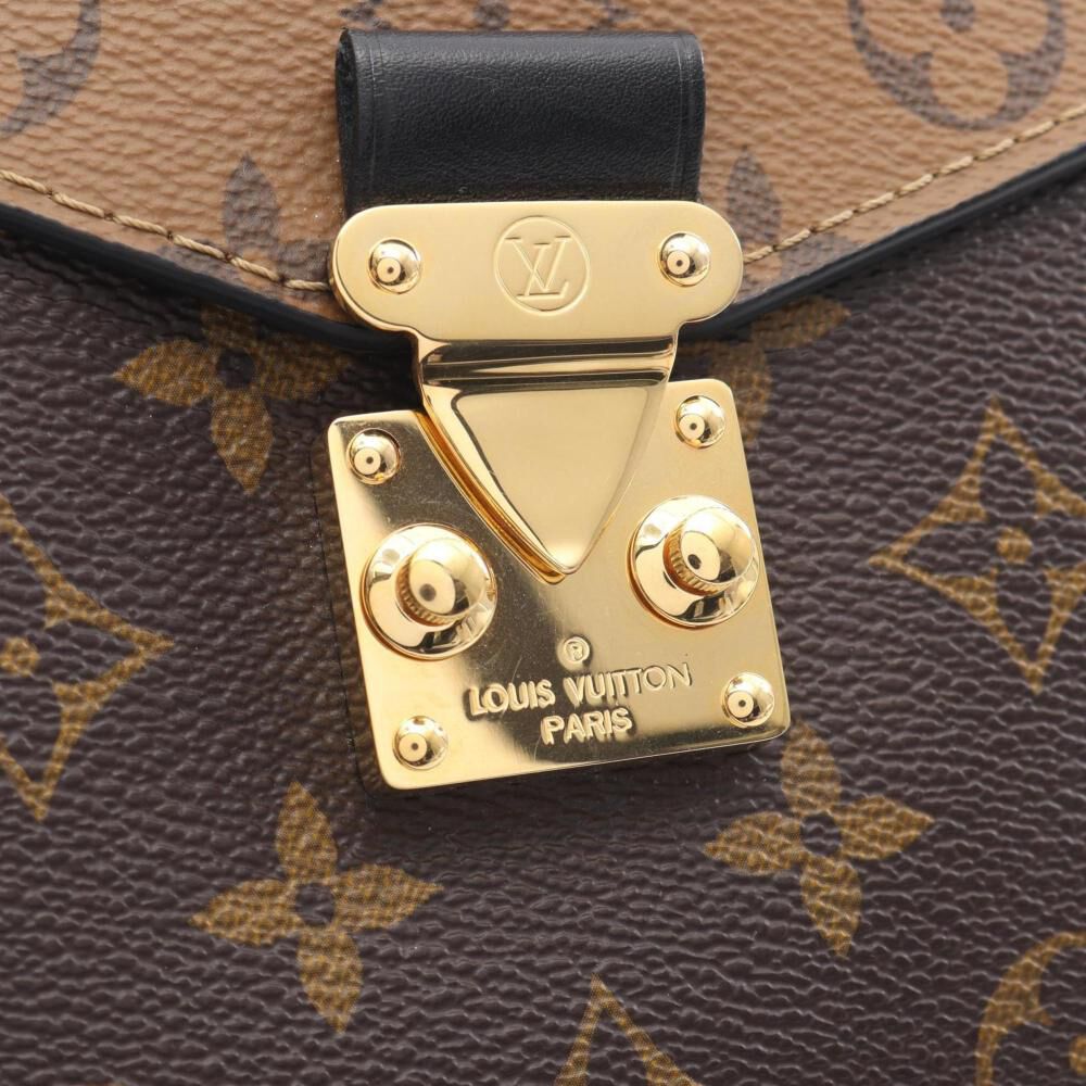 Louis Vuitton Pochette M&eacute;tis