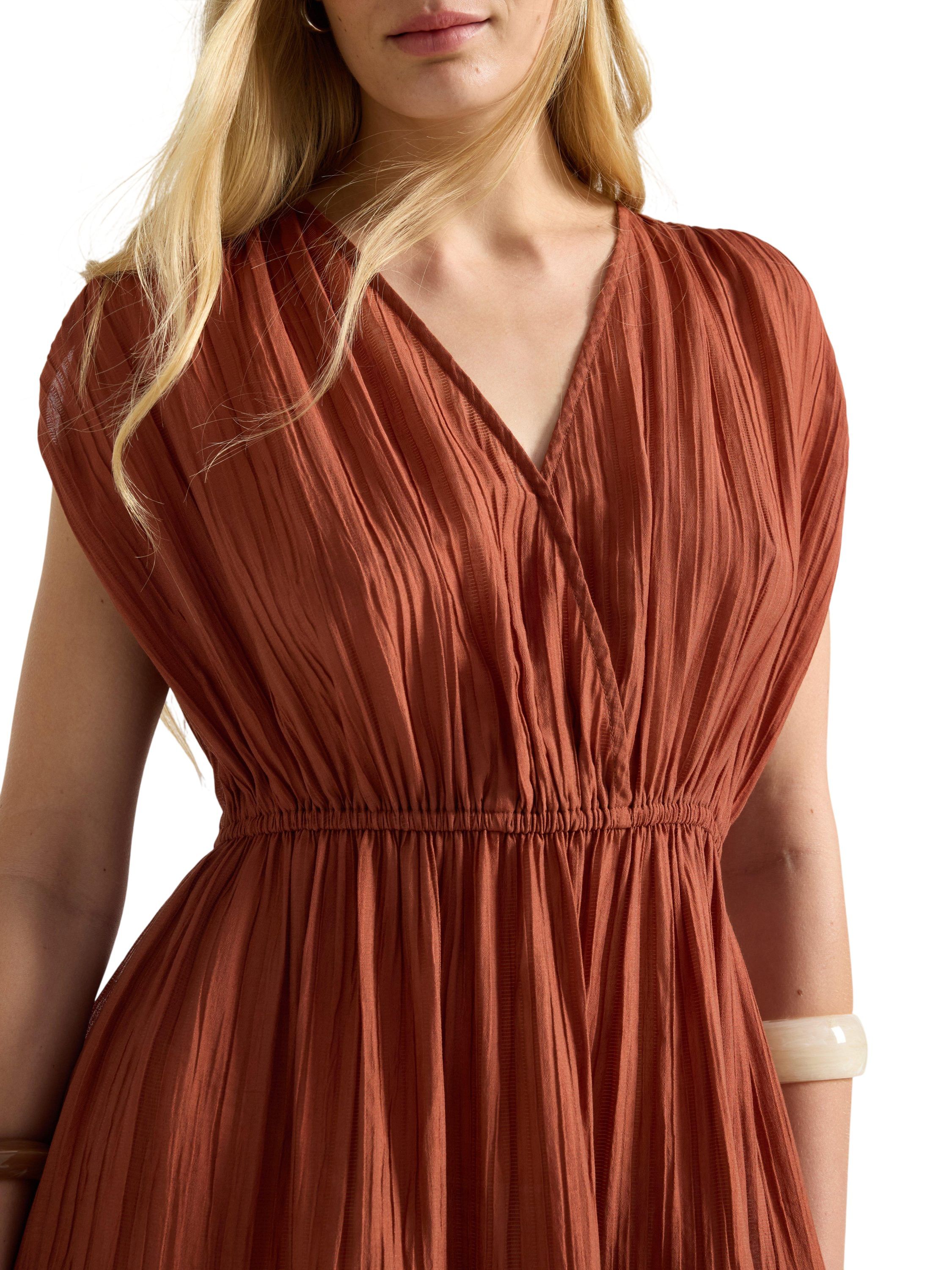 Midi dress with flounces and v-neck