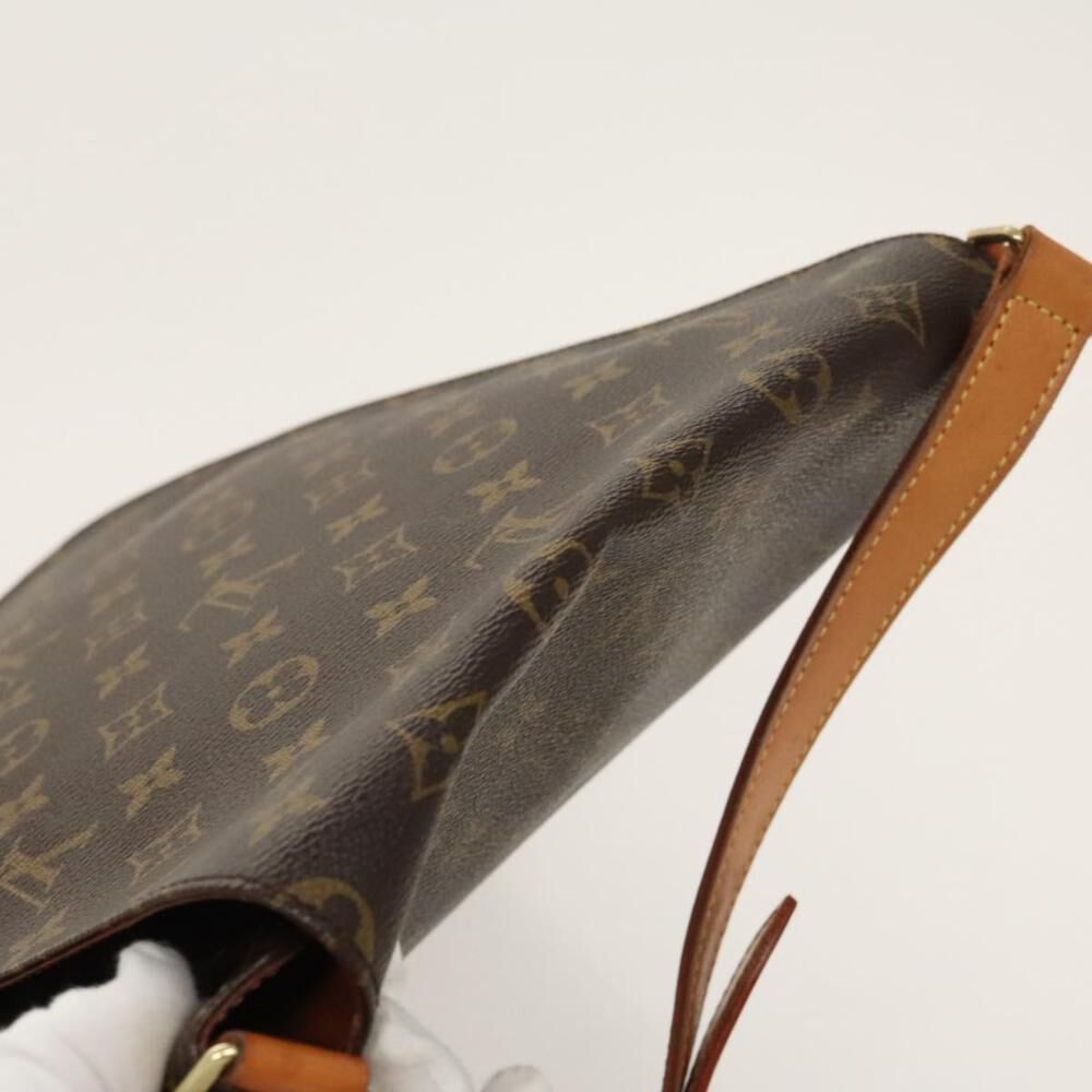 Louis Vuitton Shoulder Bags