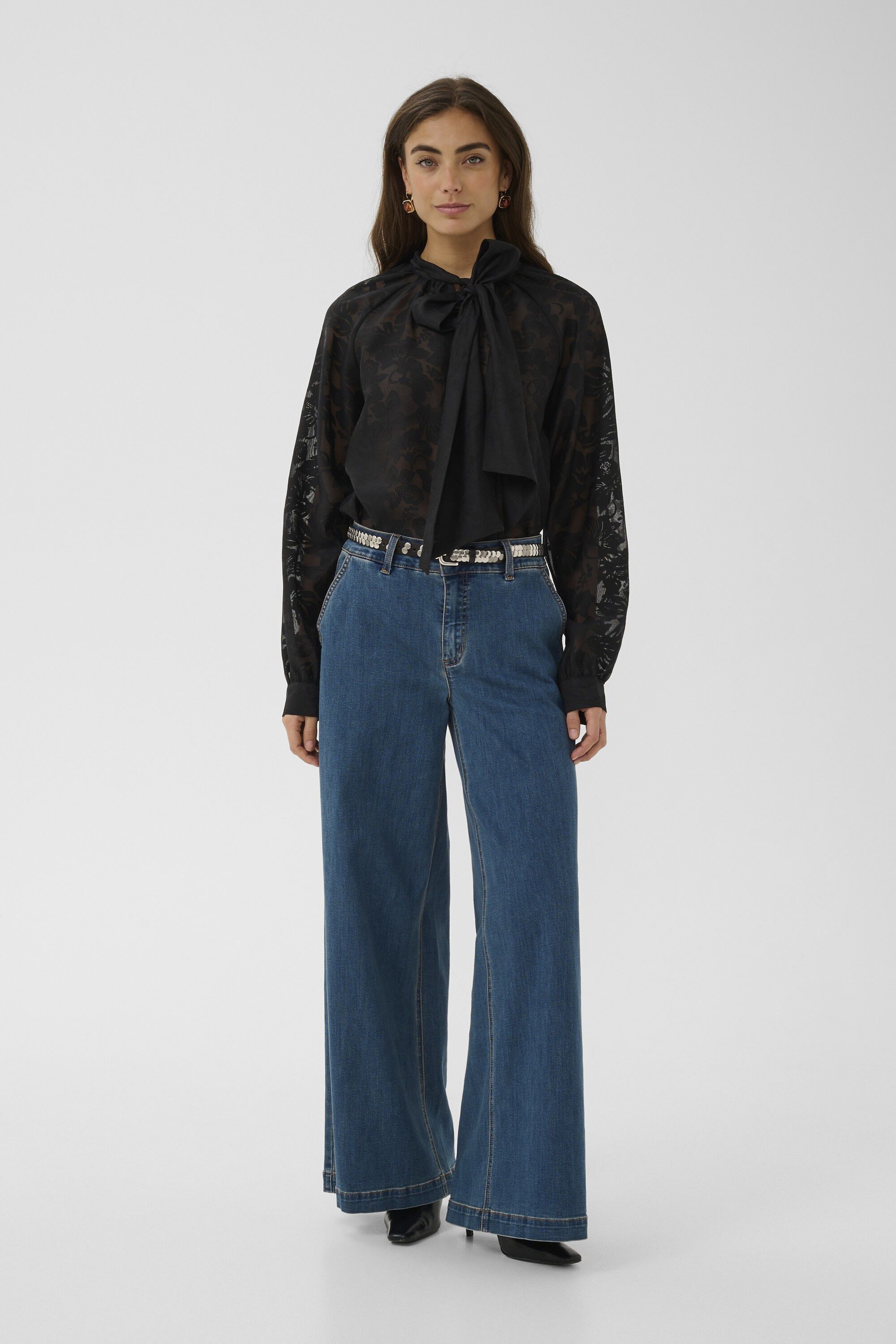 CUBRILLA BLOUSE
