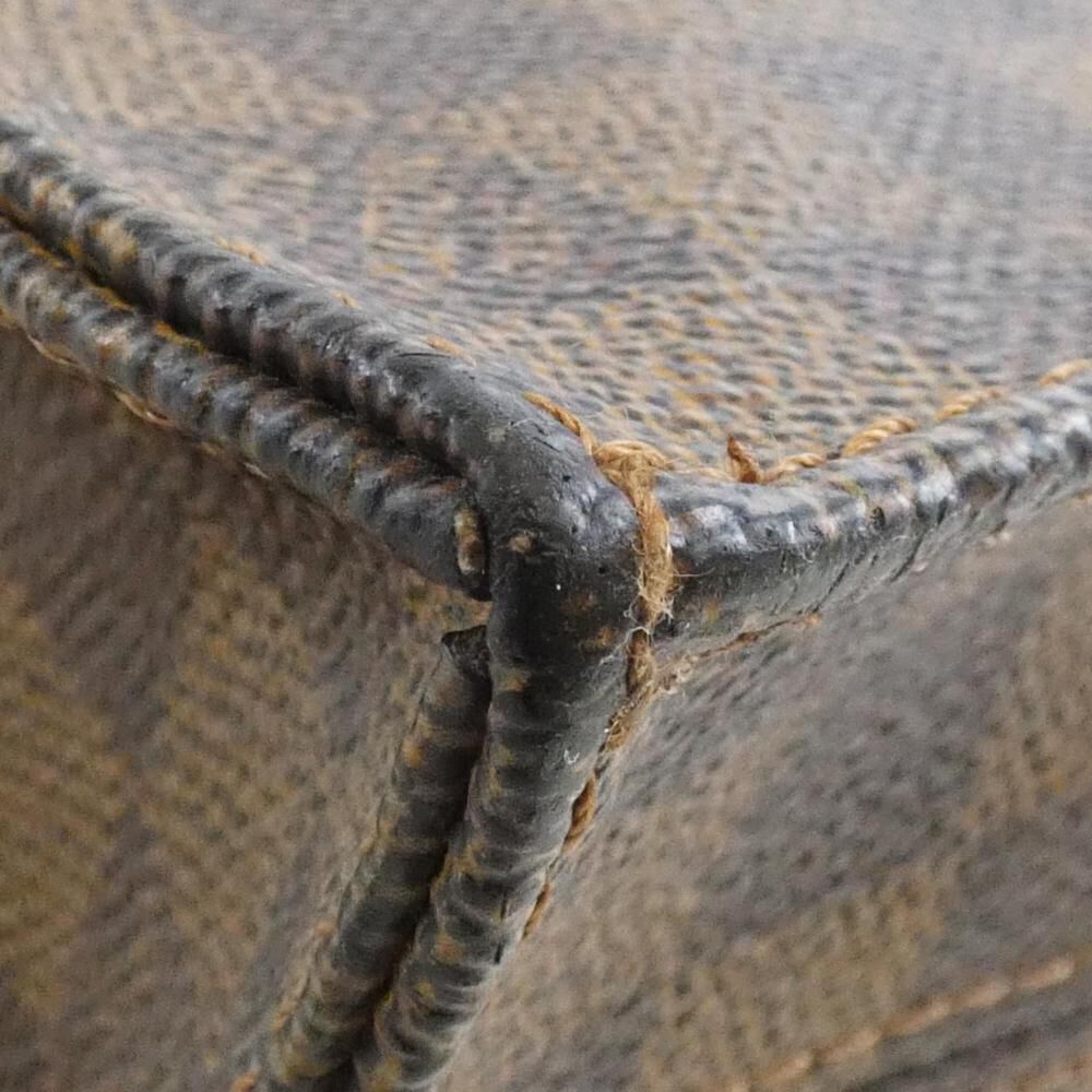 Louis Vuitton Sac Plat