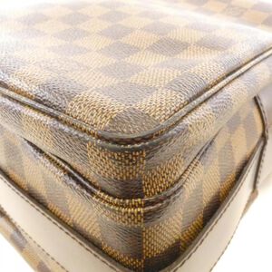 Louis Vuitton District