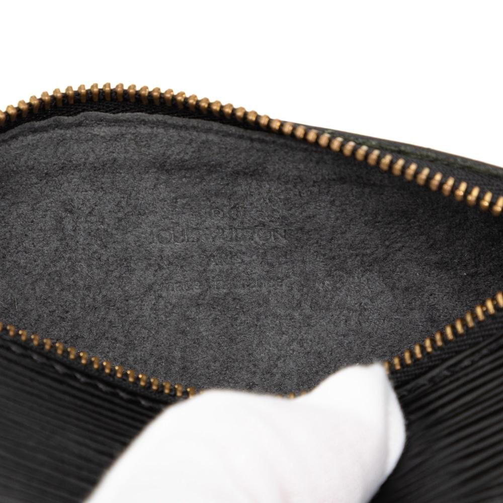 Louis Vuitton Papillon