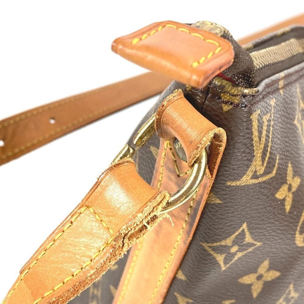Louis Vuitton Shoulder Bags