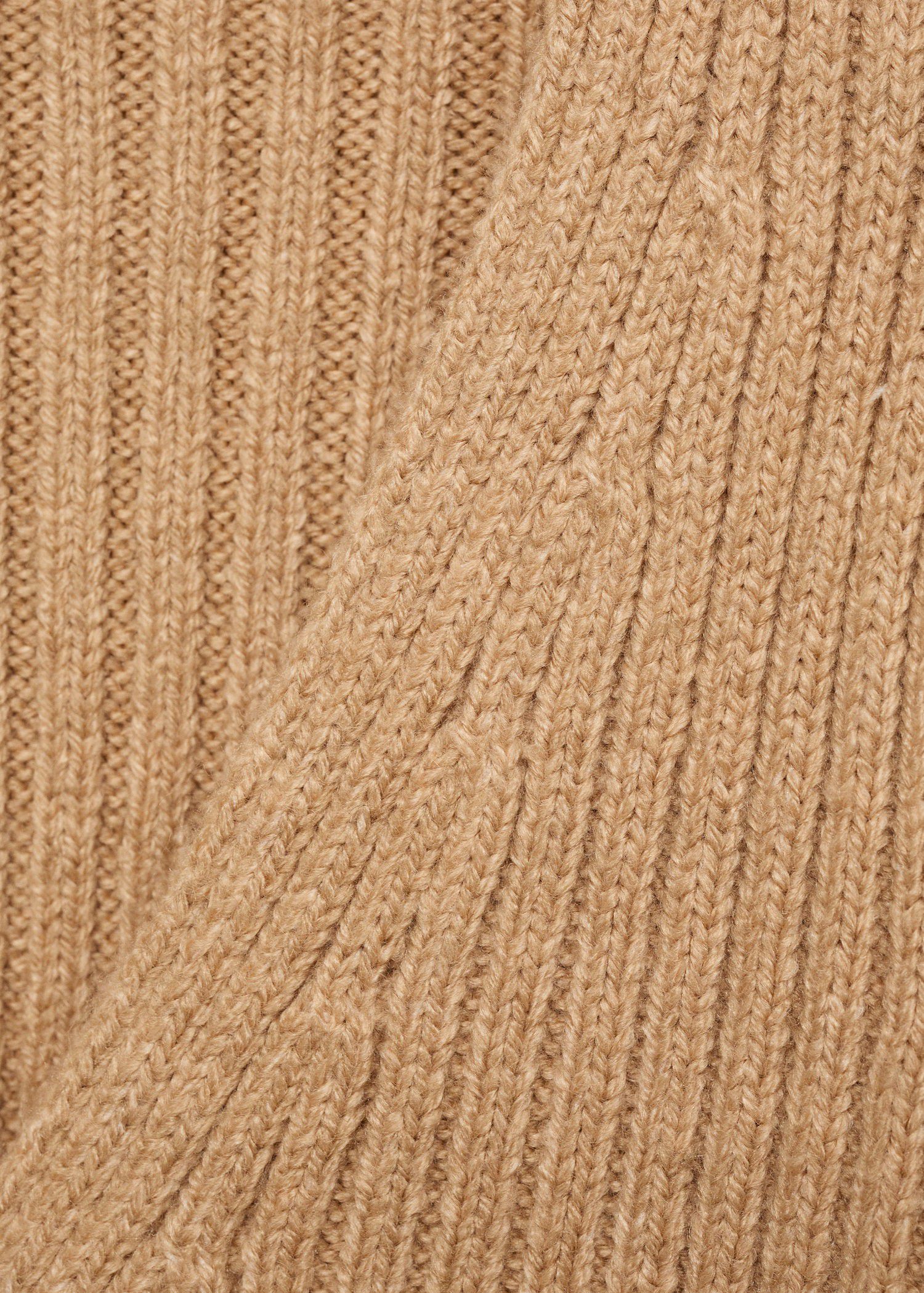 V-neck ribbed cardigan