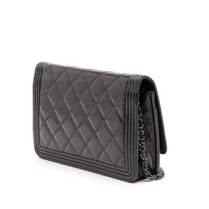 Chanel Wallet On Chain