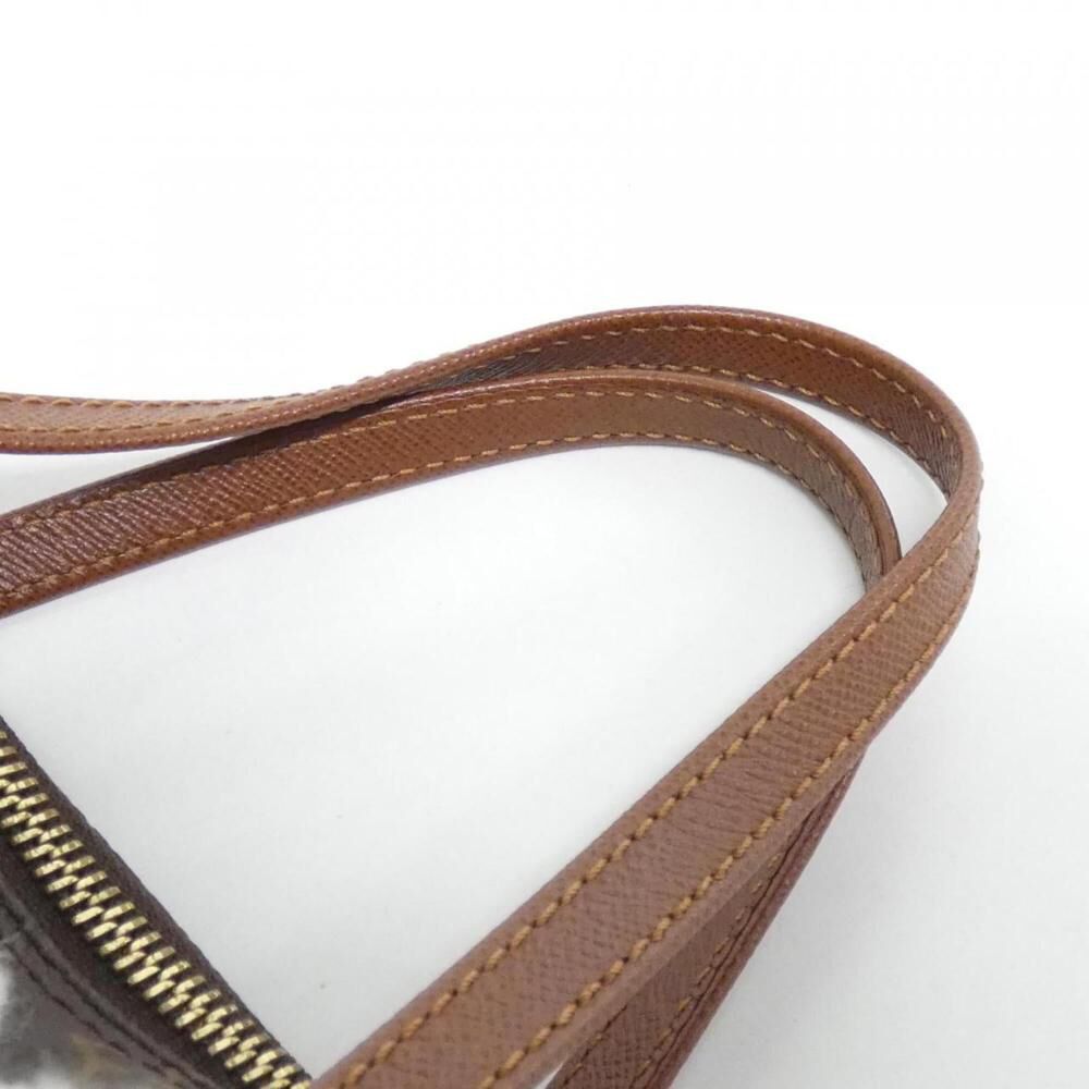 Louis Vuitton Papillon