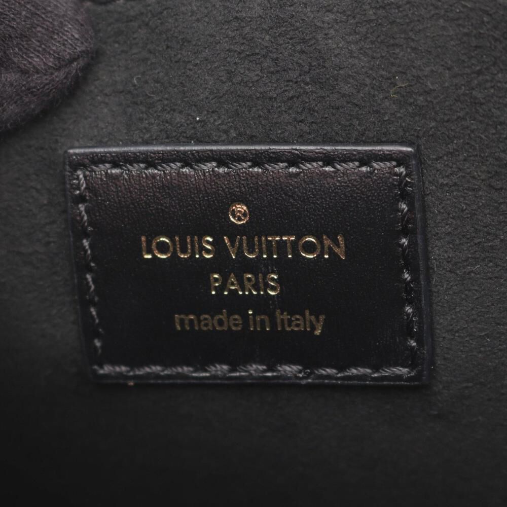 Louis Vuitton Dauphine
