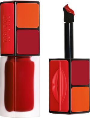 En multifunktionel flydende blush til kinder, l&aelig;ber og &oslash;jne, uden afsm