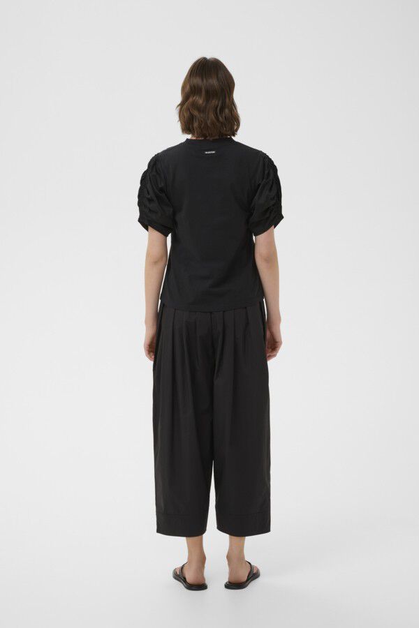 GUDRUNIW V-NECK TSHIRT